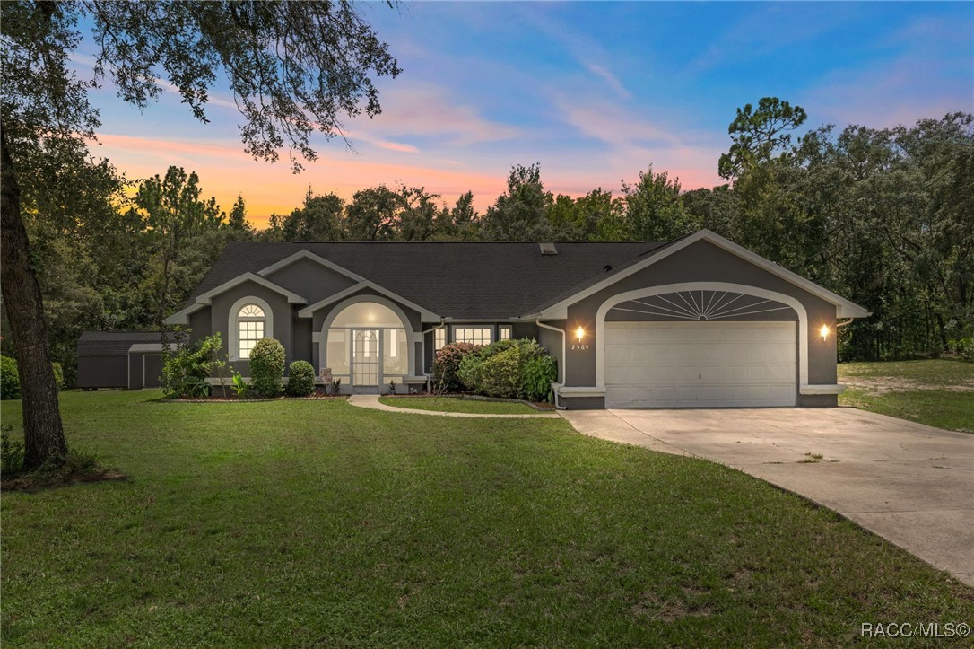 2564 W Aleuts Drive