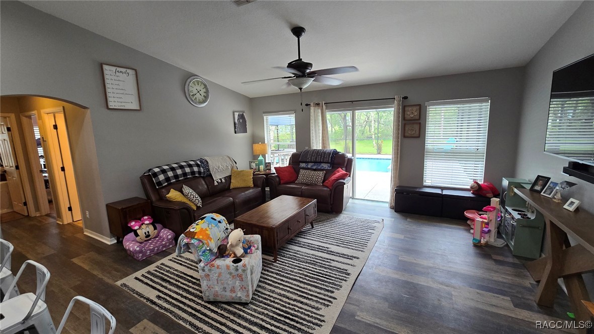 8525 N Spartan Drive