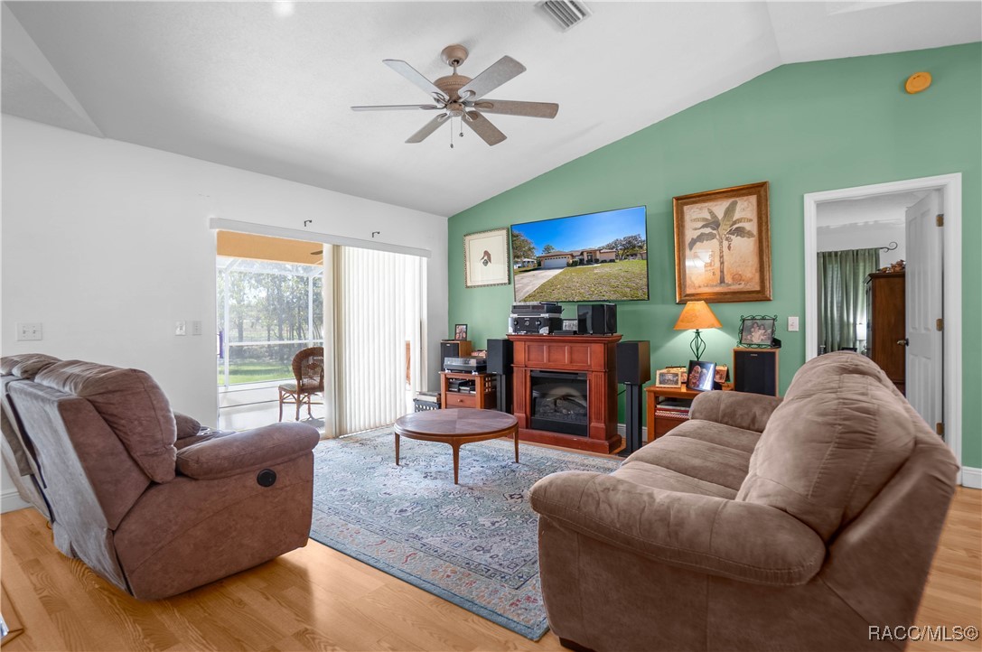 1805 S Overview Drive, Lecanto, Florida image 13