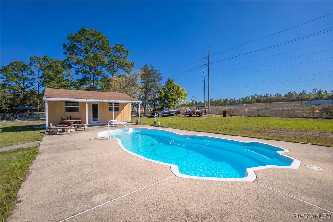 1805 S Overview Drive, Lecanto, Florida image 3