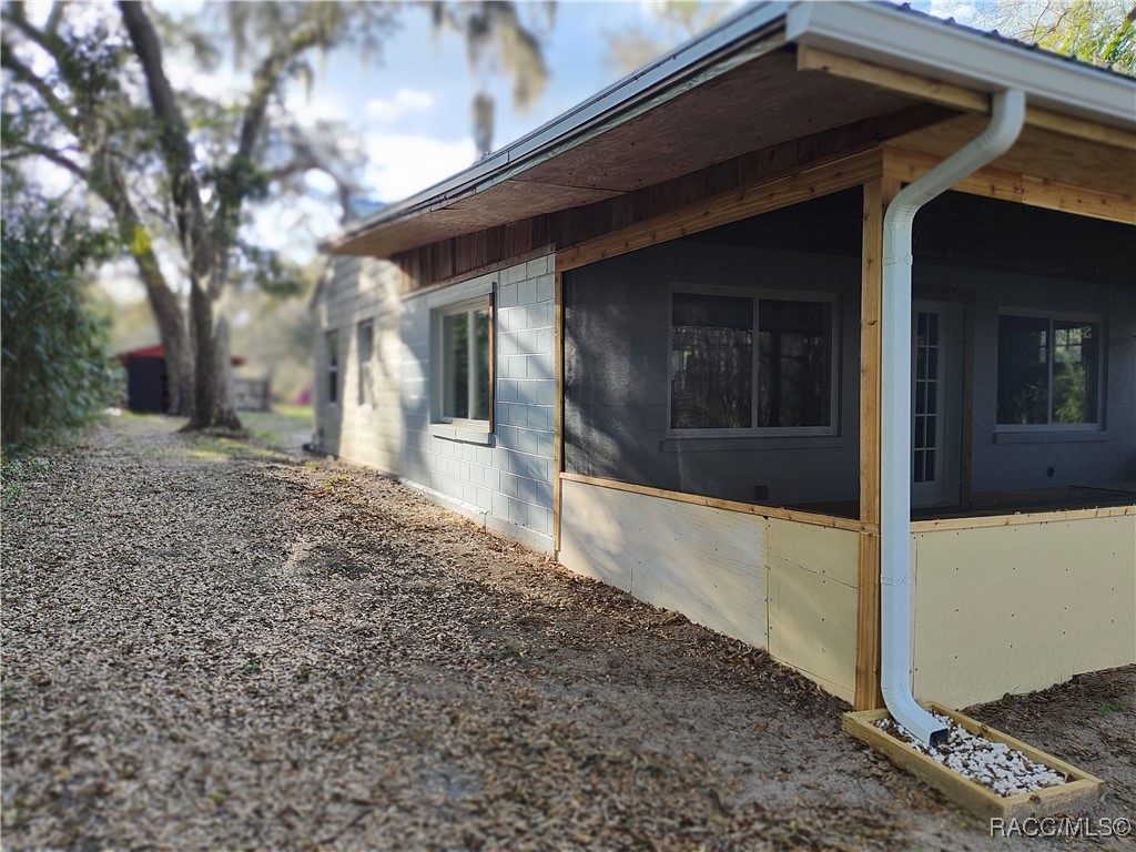 9193 S Great Oaks Drive, Floral City, Florida image 38