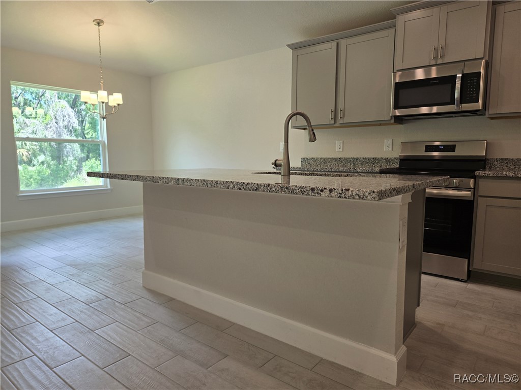 1003 Heron Point Drive, Inverness, Florida image 2