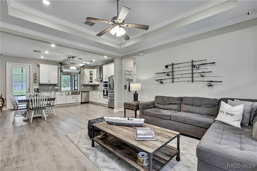 9202 N Satinwood Terrace