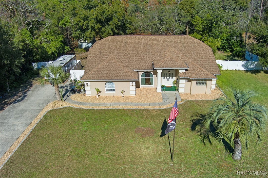 2137 W Middle Lane, Lecanto, Florida image 3