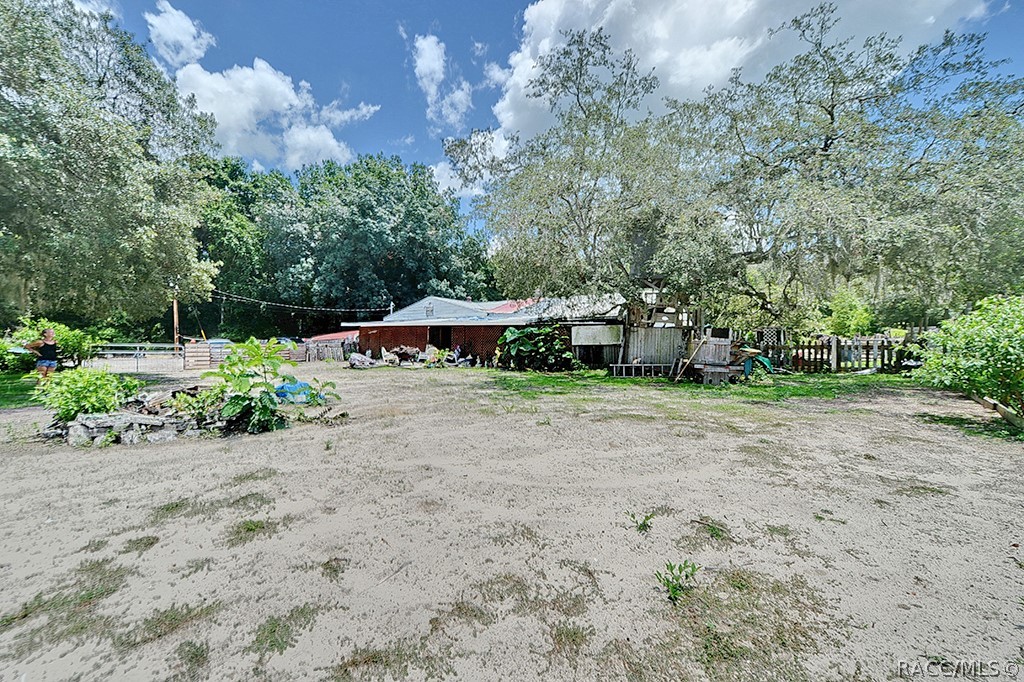 15996 Pawnee Drive, Brooksville, Florida image 35