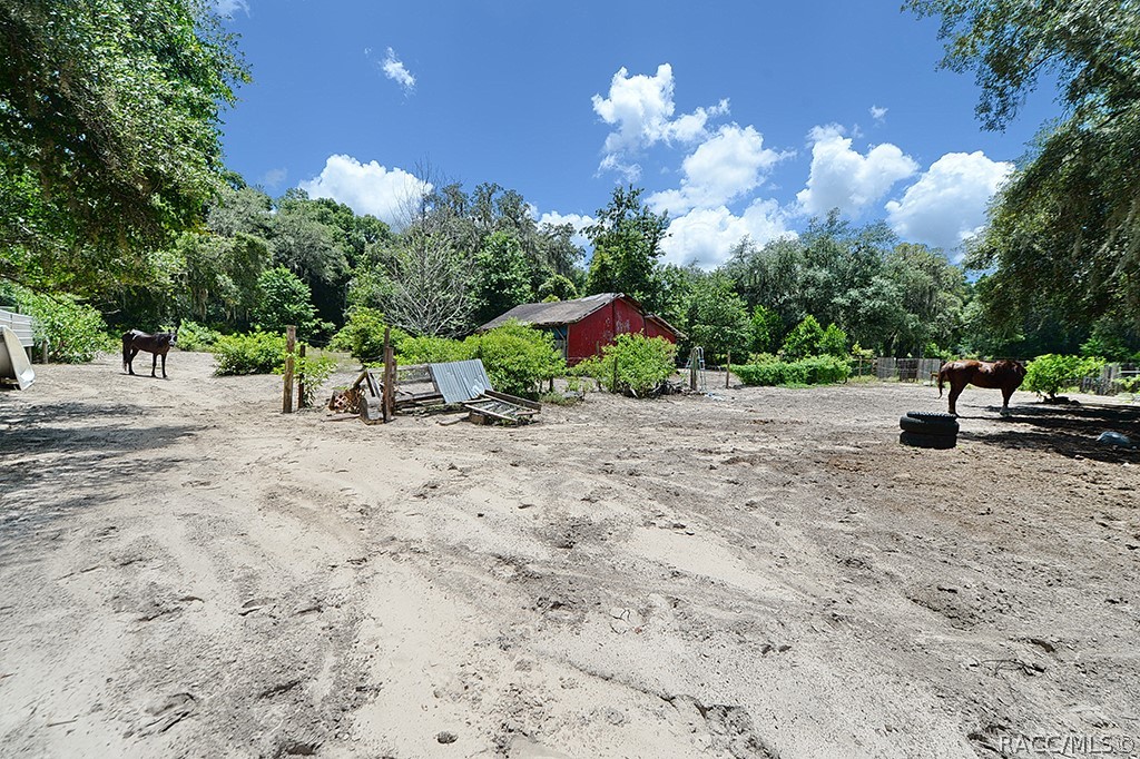 15996 Pawnee Drive, Brooksville, Florida image 27