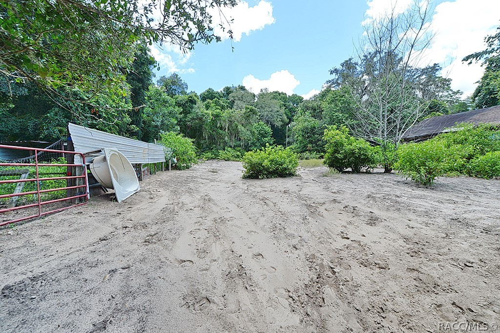 15996 Pawnee Drive, Brooksville, Florida image 32