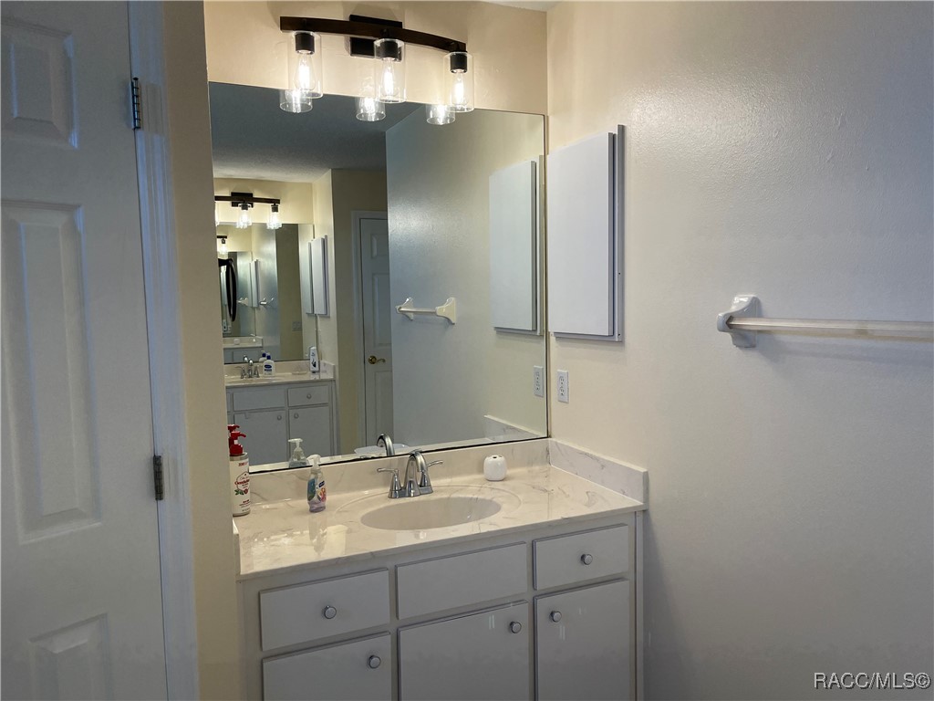 3564 E Cove Park Trail, Hernando, Florida image 18