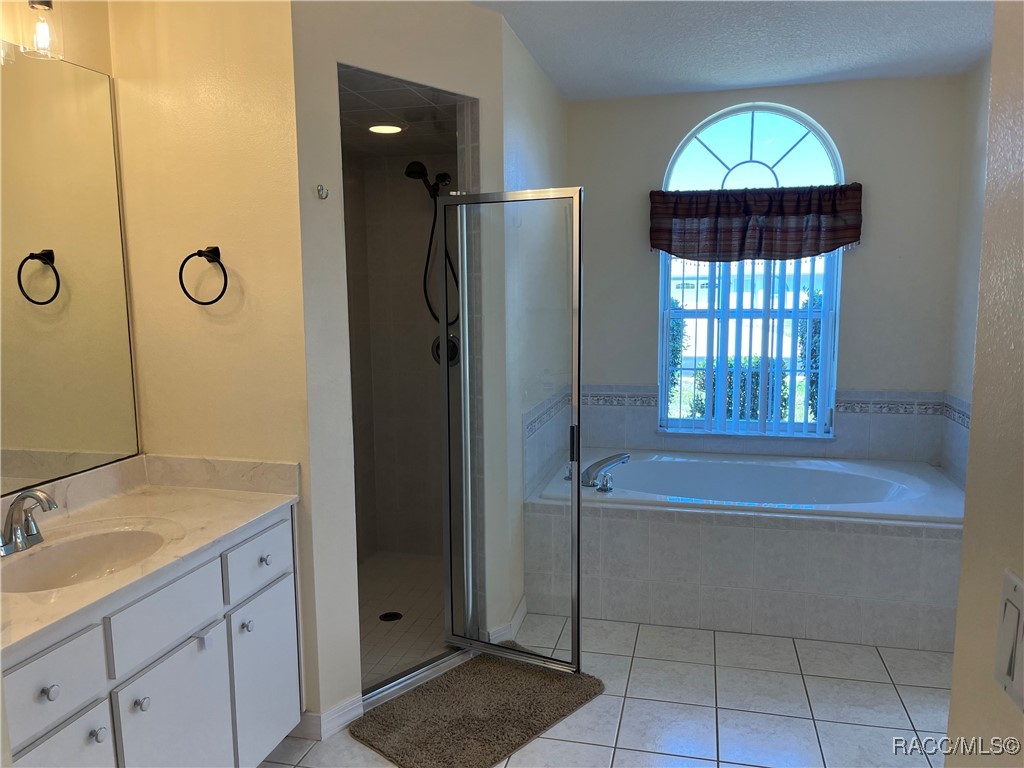3564 E Cove Park Trail, Hernando, Florida image 16