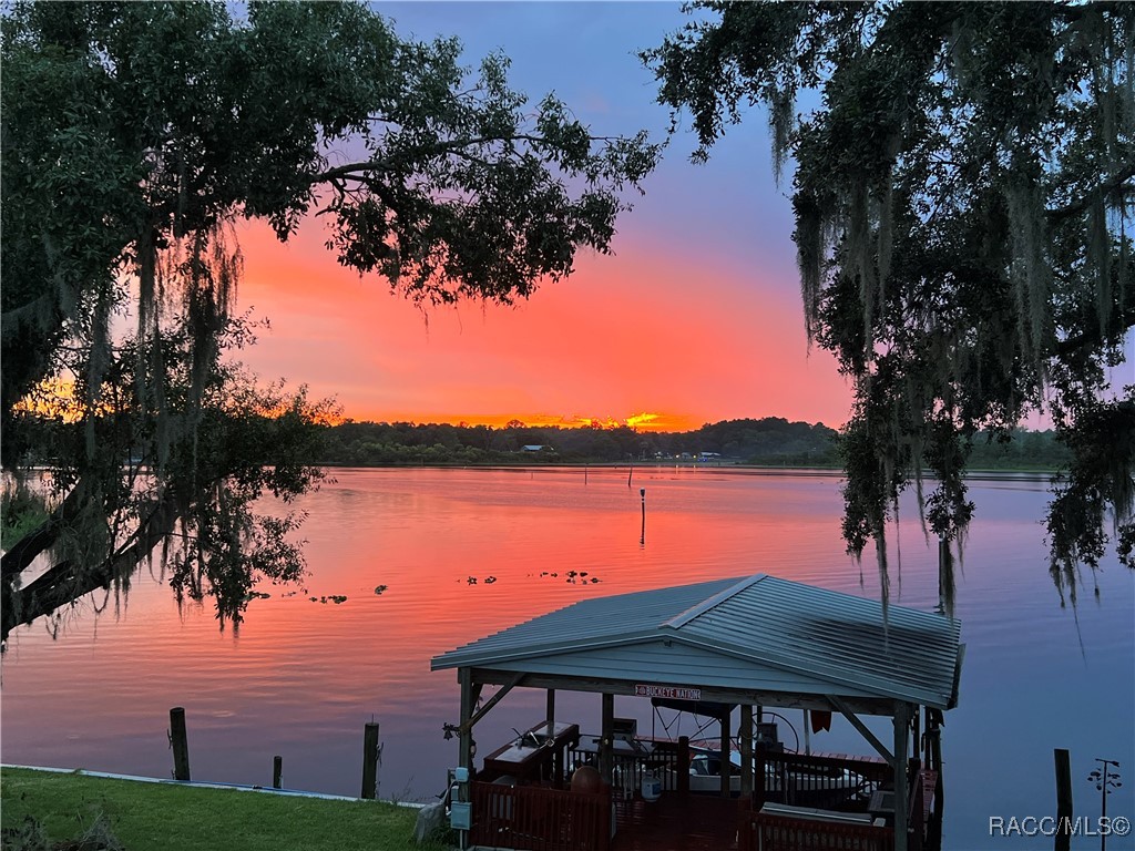 7915 W Riverbend Road, Crystal River, Florida image 3