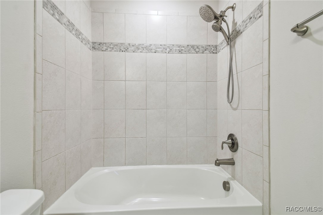 778 Parsons Mooring Court, Seffner, Florida image 36