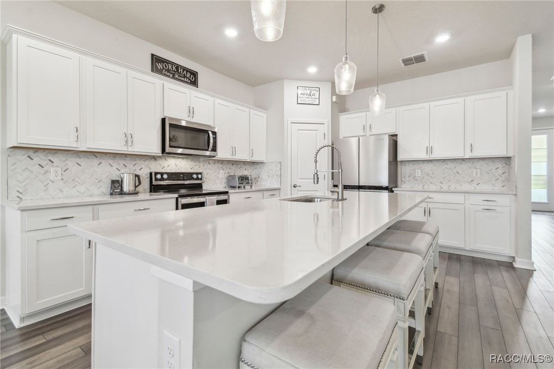 778 Parsons Mooring Court, Seffner, Florida image 3