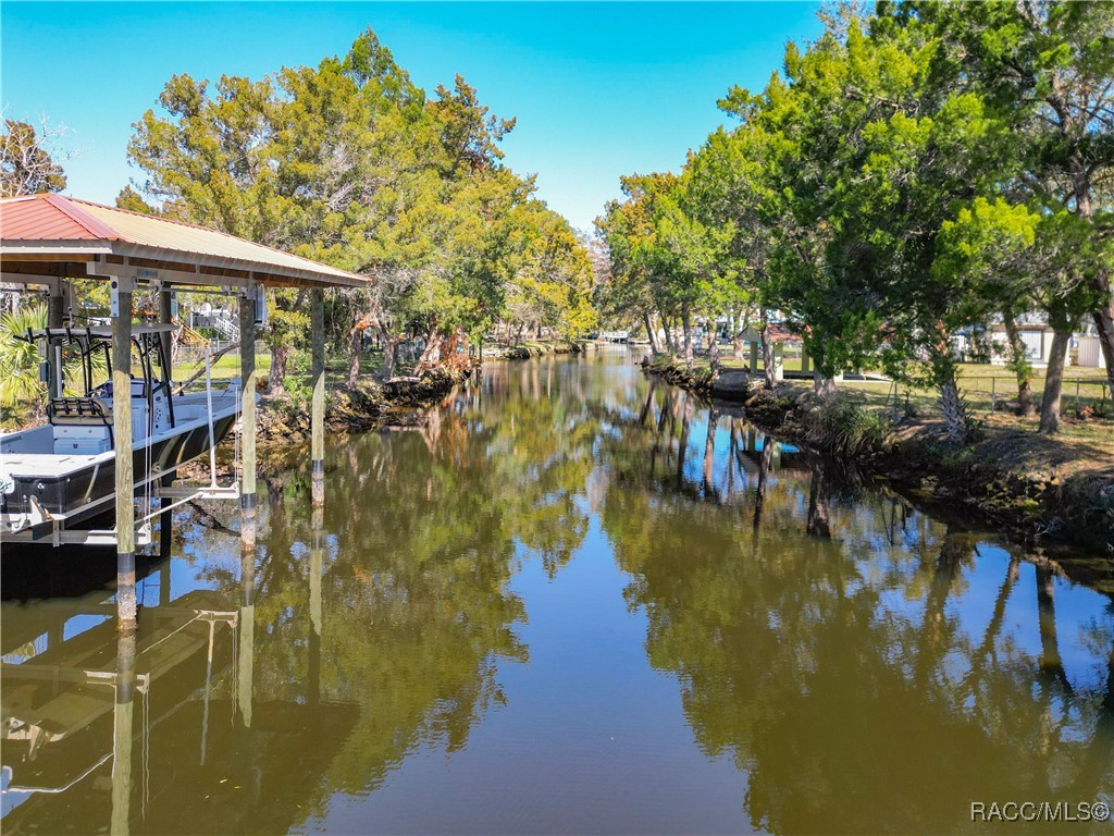 5947 S Shadytree Path