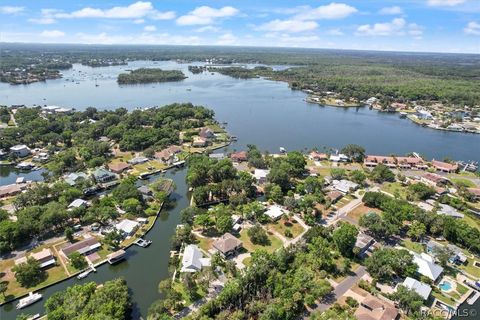 A home in Crystal River