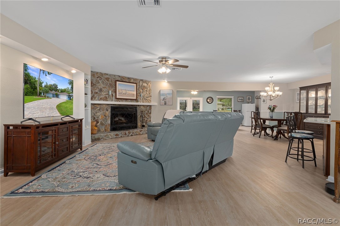11678 W Timberlane Drive