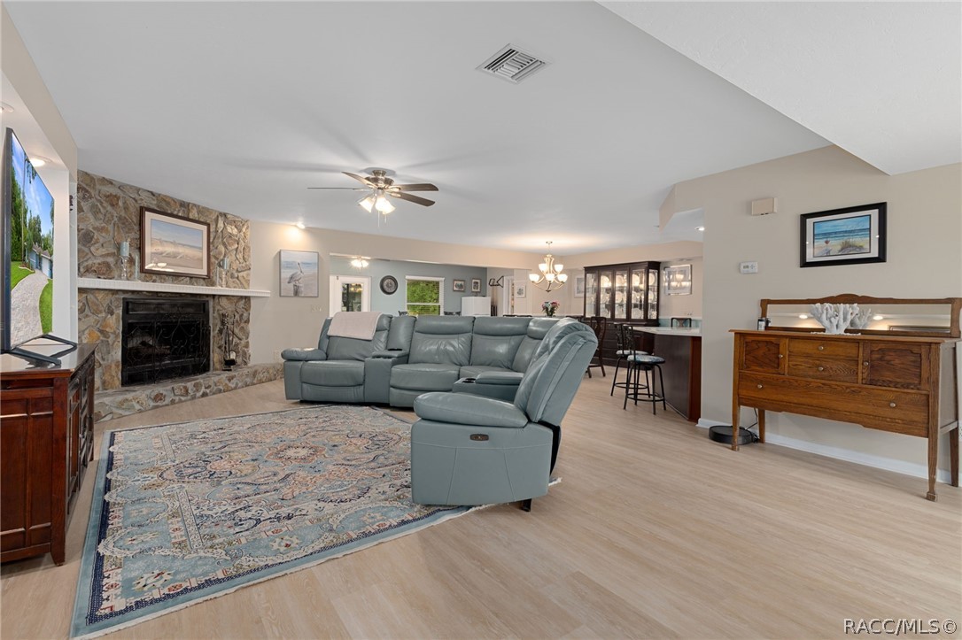 11678 W Timberlane Drive