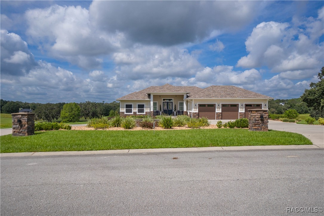 353 N Lake Shenandoah Loop, Inverness, Florida image 4