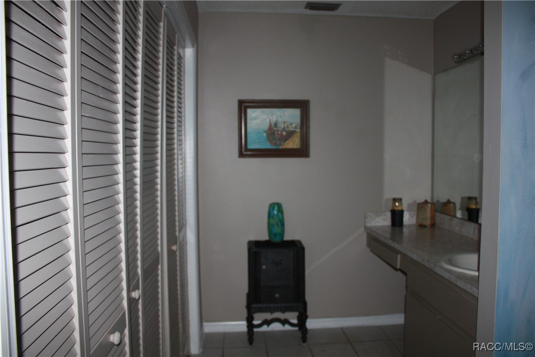2001 W Belgrade Drive, Citrus Springs, Florida image 23