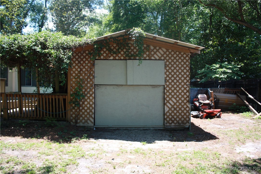 2001 W Belgrade Drive, Citrus Springs, Florida image 28