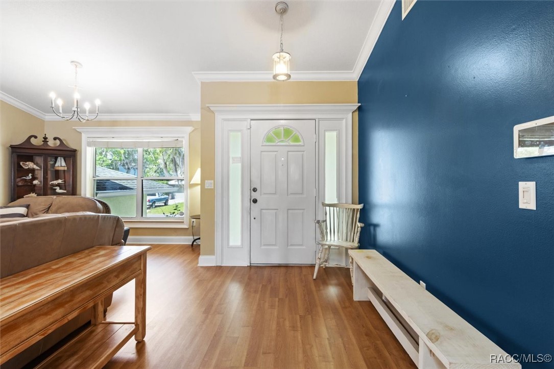 1203 SE 3rd Avenue, Crystal River, New York image 3