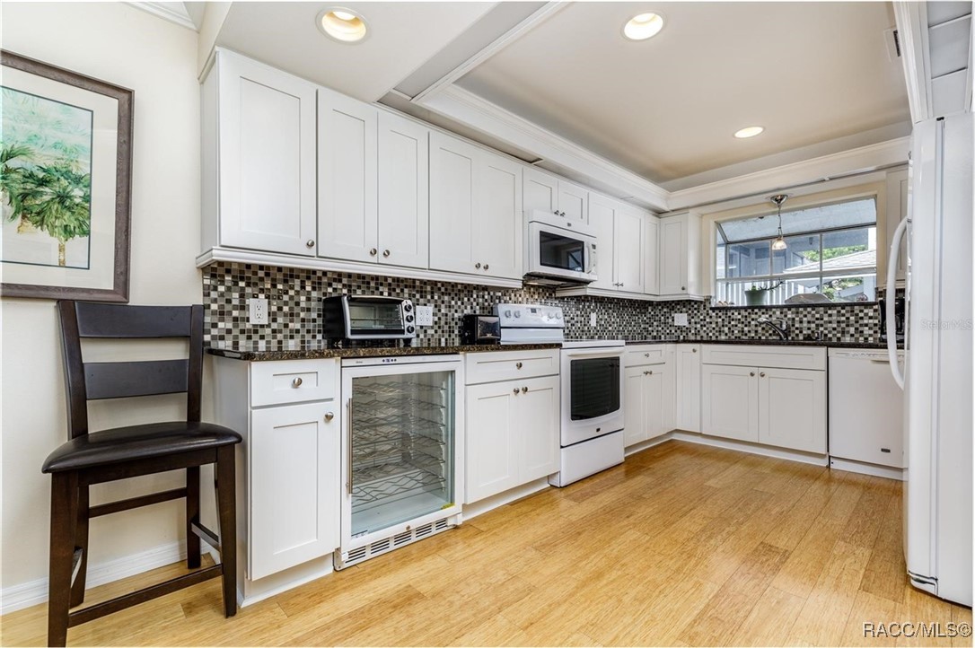 255 NW Bay Path Drive, Crystal River, New York image 19