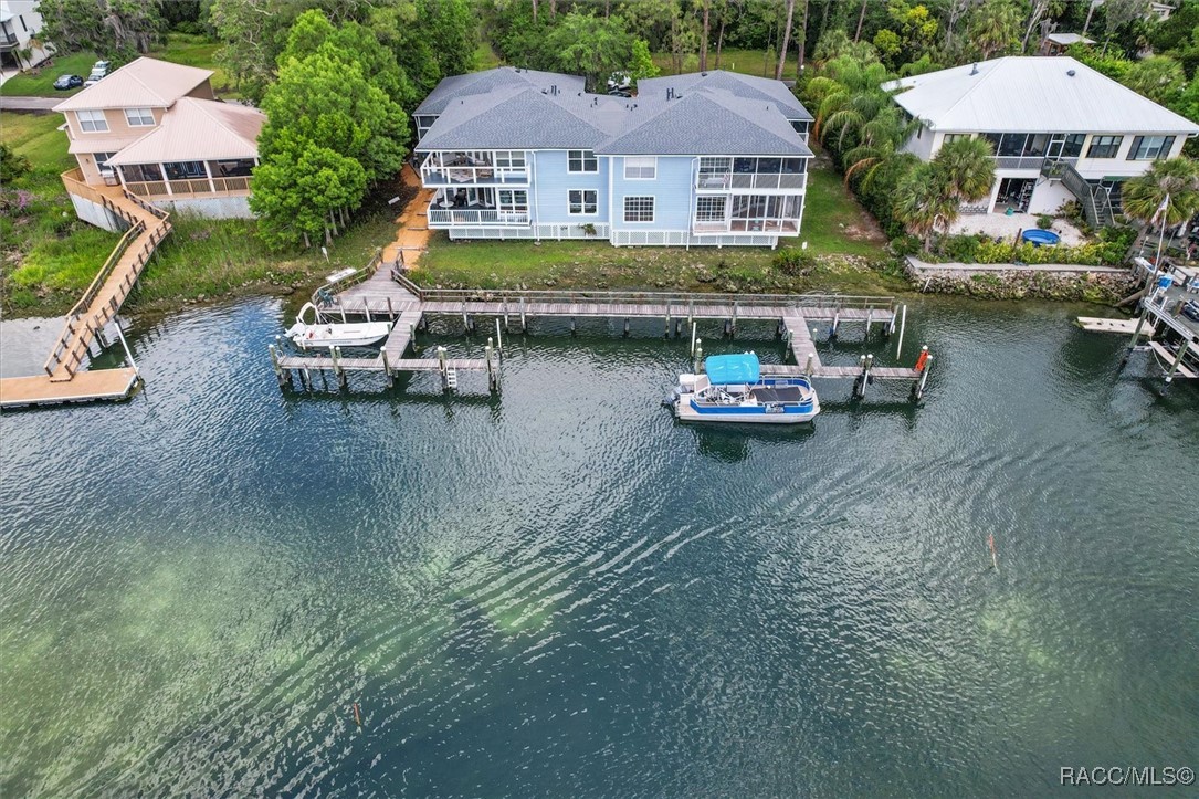 255 NW Bay Path Drive, Crystal River, New York image 3