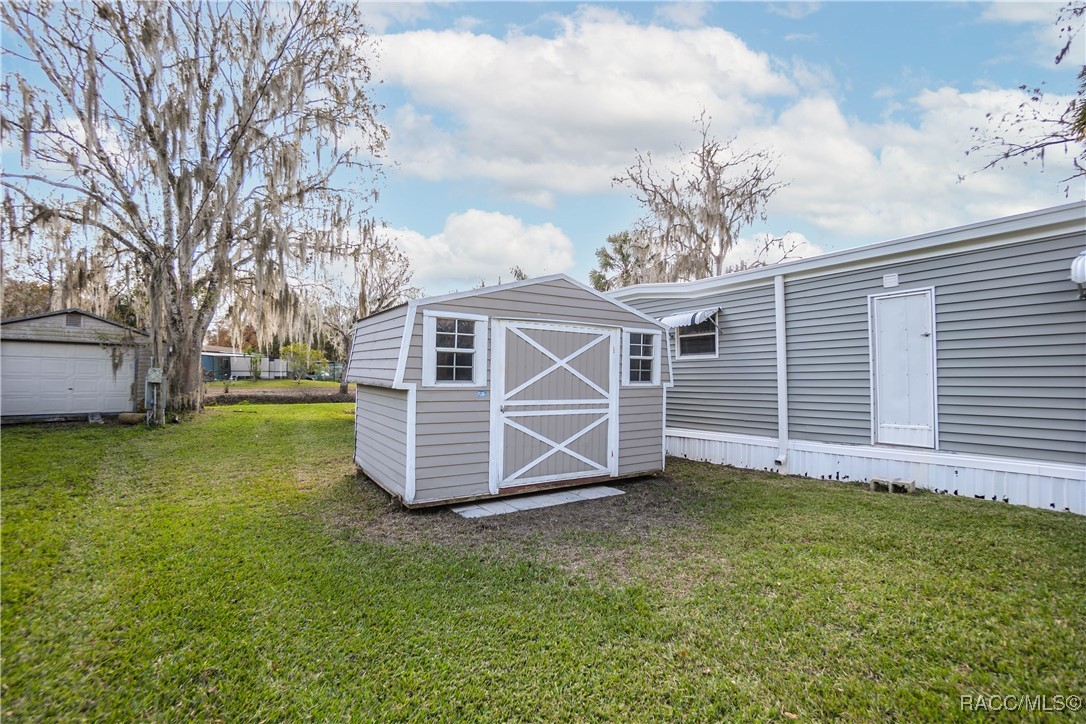 12290 E Birchbark Court, Inverness, Florida image 32