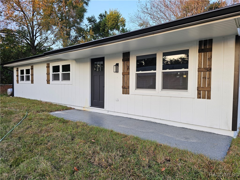 Photo 1 of 23 — 9388 N Citrus Springs Boulevard, Citrus Springs, FL 34434