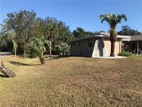 A home in Crystal River