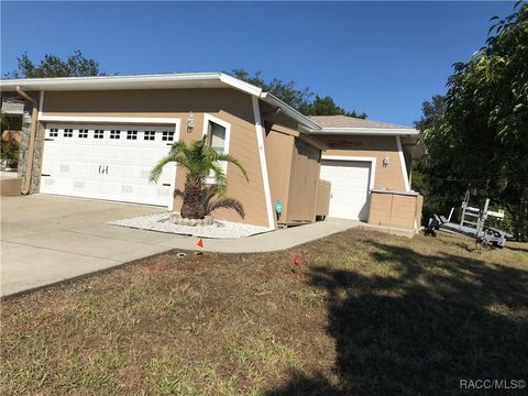 A home in Crystal River