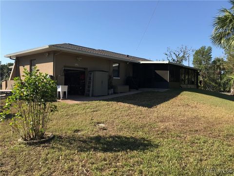 A home in Crystal River