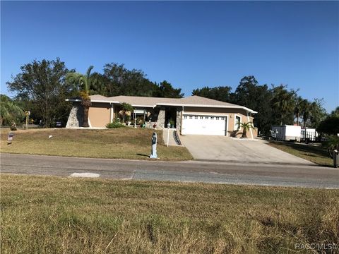 A home in Crystal River