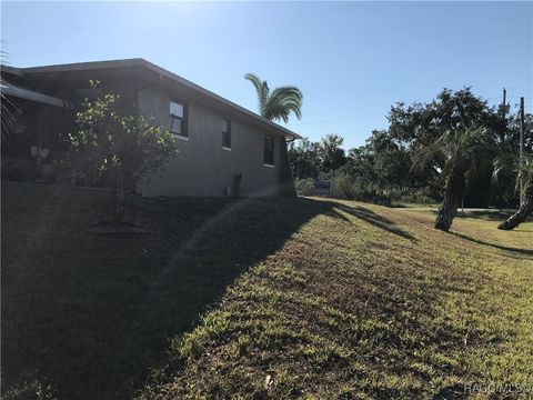 A home in Crystal River