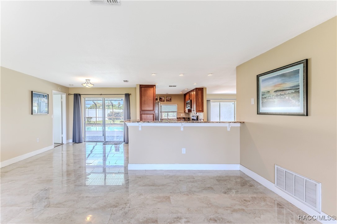 12191 Monarco Lane, Spring Hill, New York image 16