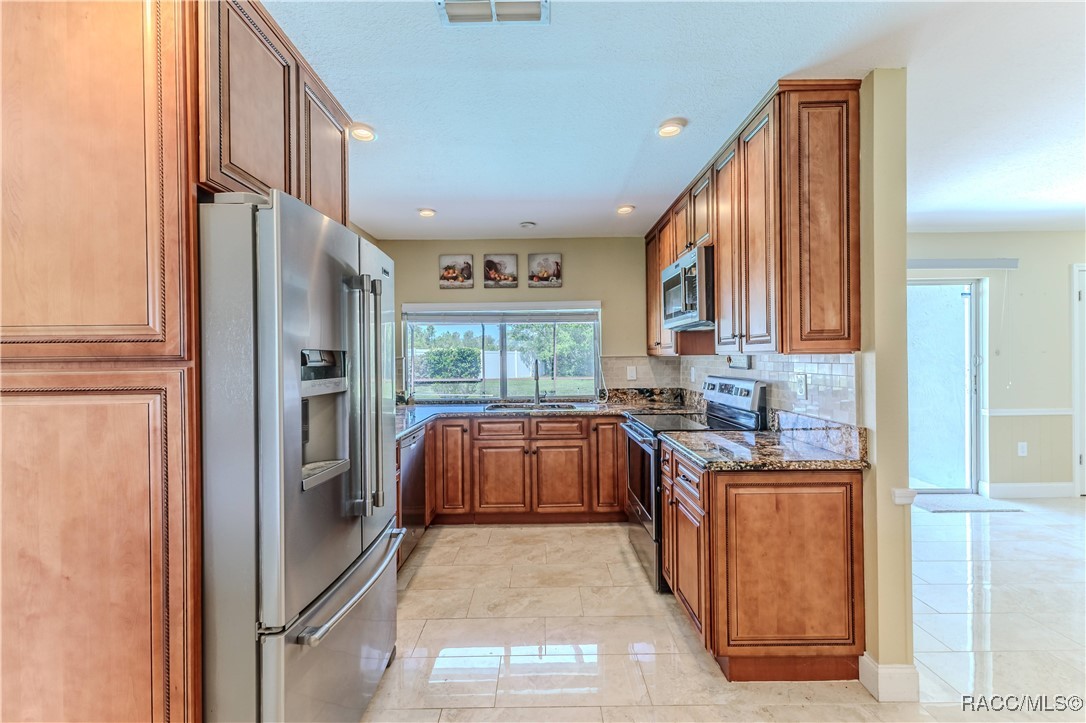 12191 Monarco Lane, Spring Hill, New York image 17