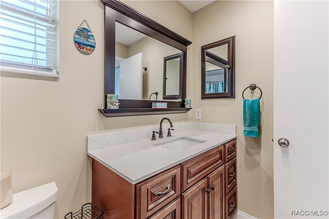 12191 Monarco Lane, Spring Hill, New York image 31