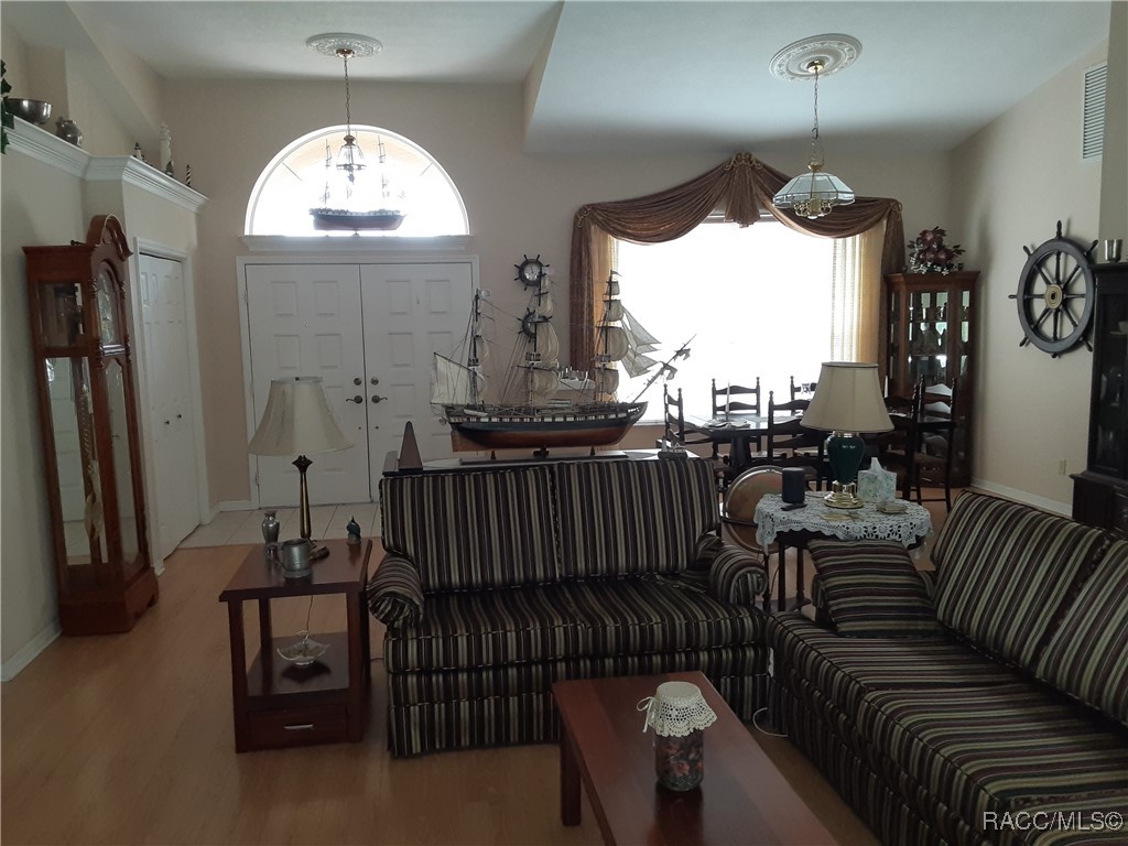 1492 E Monopoly Loop, Inverness, Florida image 7