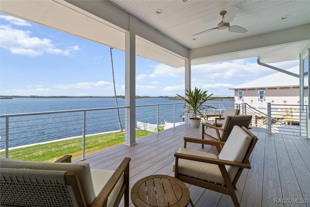 12010 W Bayshore Drive, Crystal River, Florida image 24