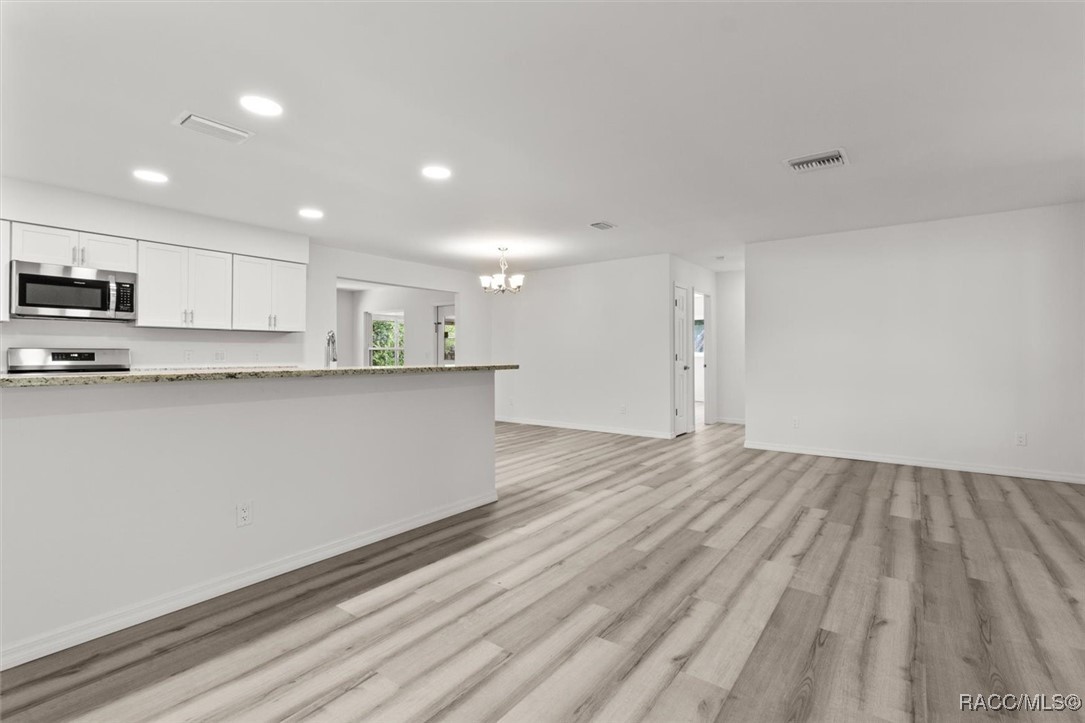 1255 E Estate Point, Inverness, New York image 24