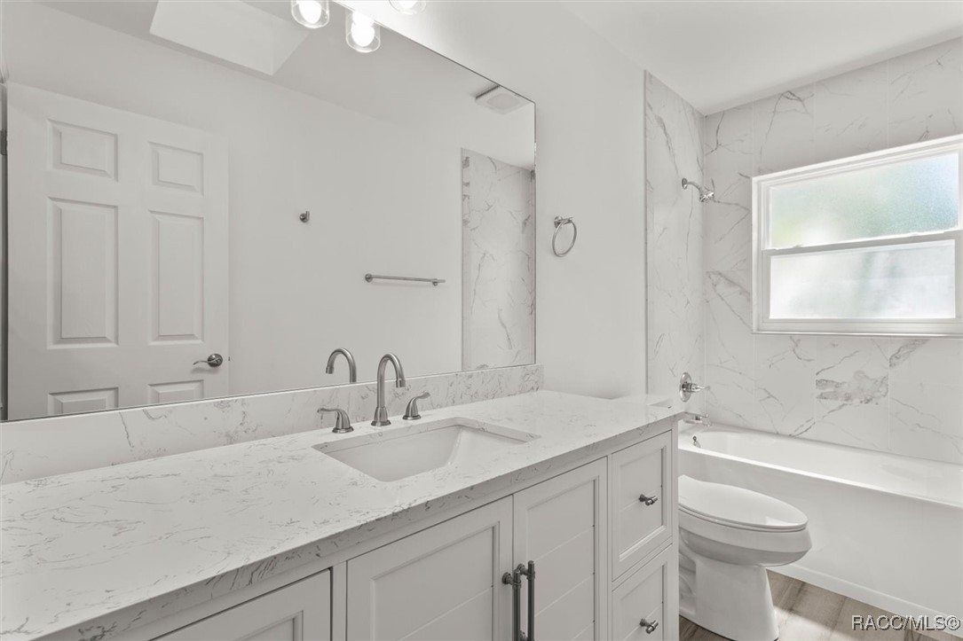 1255 E Estate Point, Inverness, New York image 10