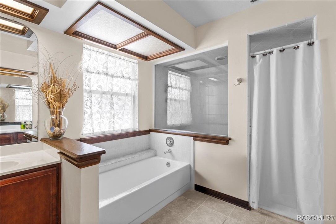 5649 S Rovan Point, Lecanto, New York image 25