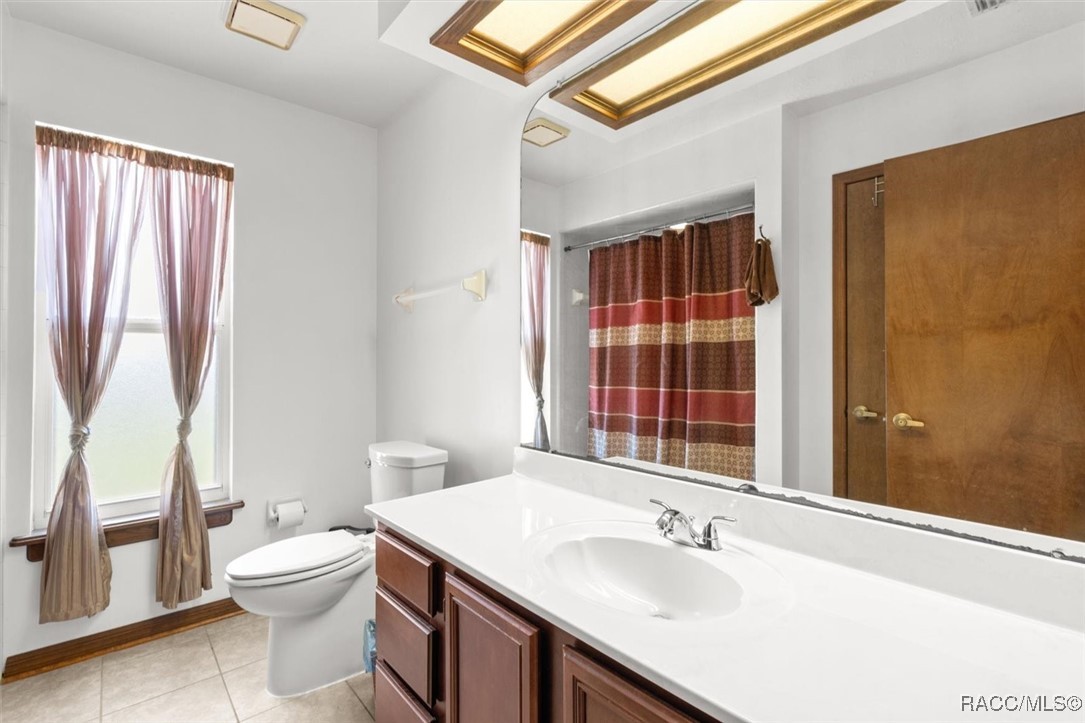 5649 S Rovan Point, Lecanto, New York image 16