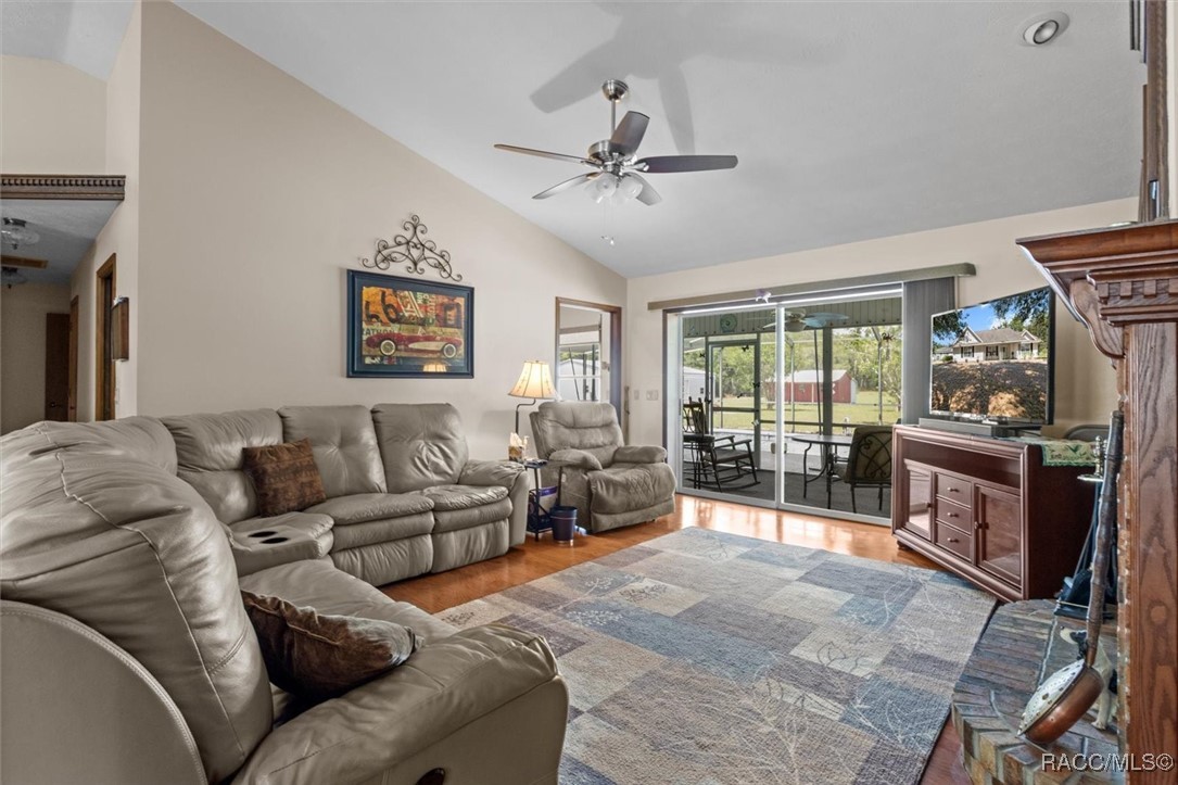 5649 S Rovan Point, Lecanto, New York image 7