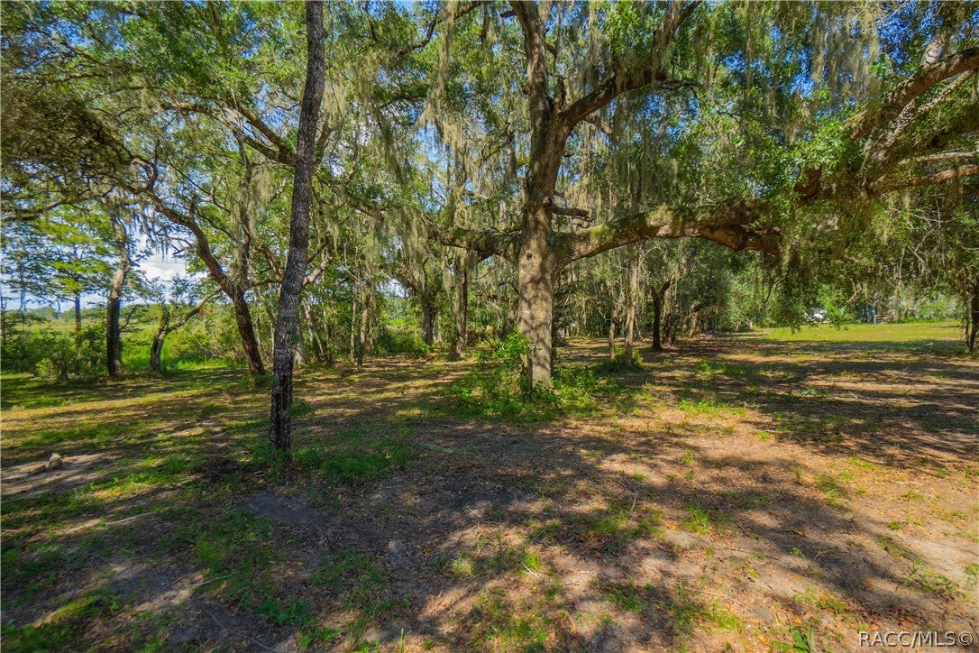 8929 E Floral Park Drive