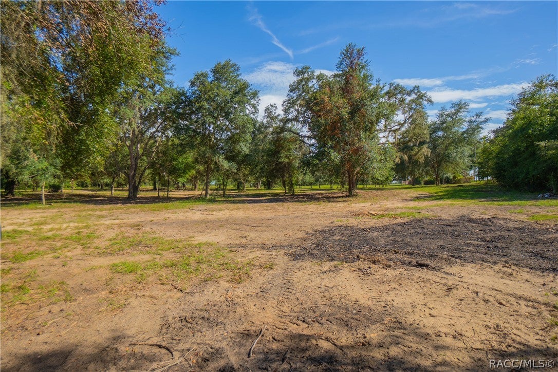 8929 E Floral Park Drive
