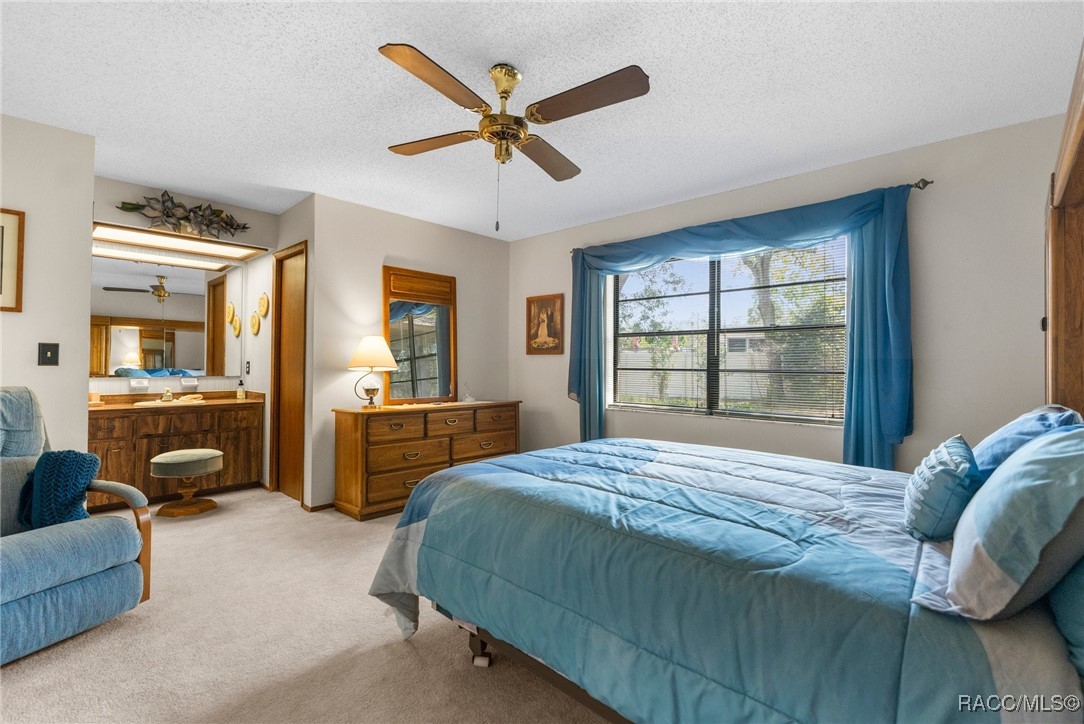 2072 Maguire Avenue, Spring Hill, Florida image 12