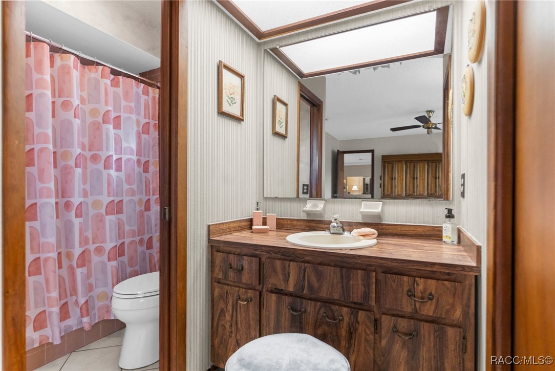 2072 Maguire Avenue, Spring Hill, Florida image 14