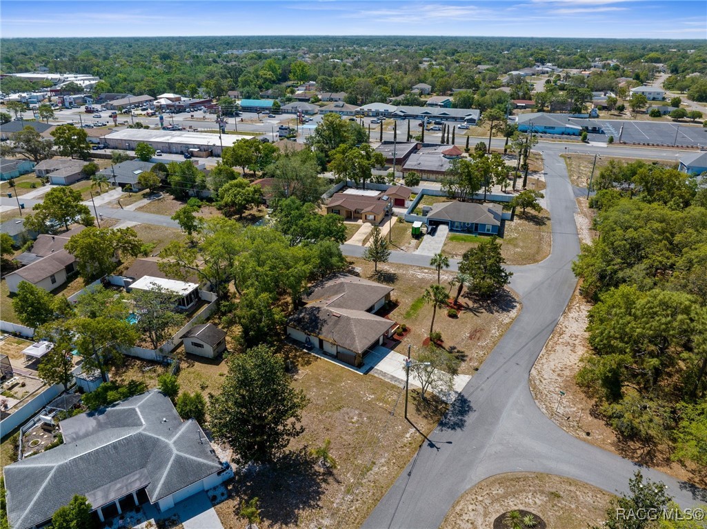 2072 Maguire Avenue, Spring Hill, Florida image 36