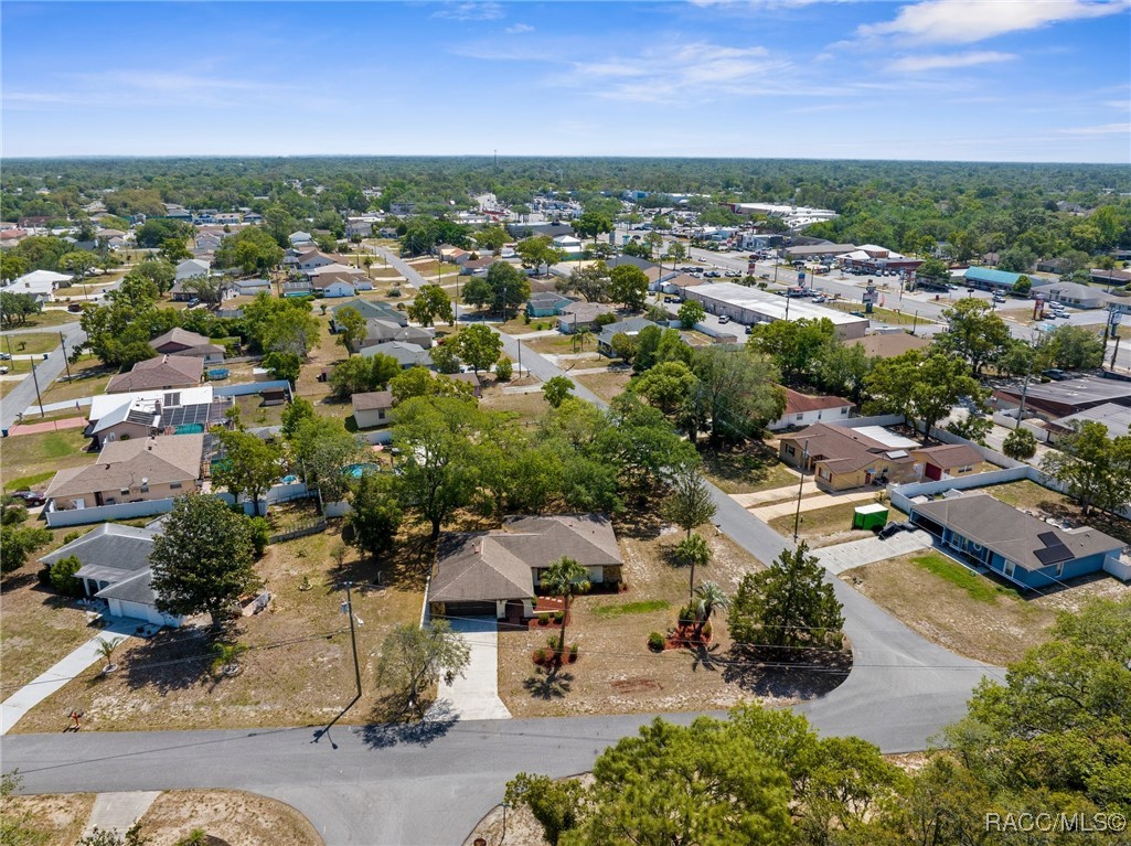 2072 Maguire Avenue, Spring Hill, Florida image 35