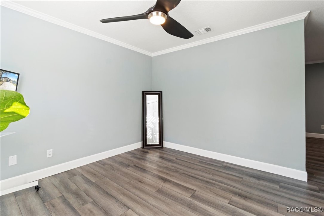 11590 W Waterway Drive, Homosassa, New York image 45